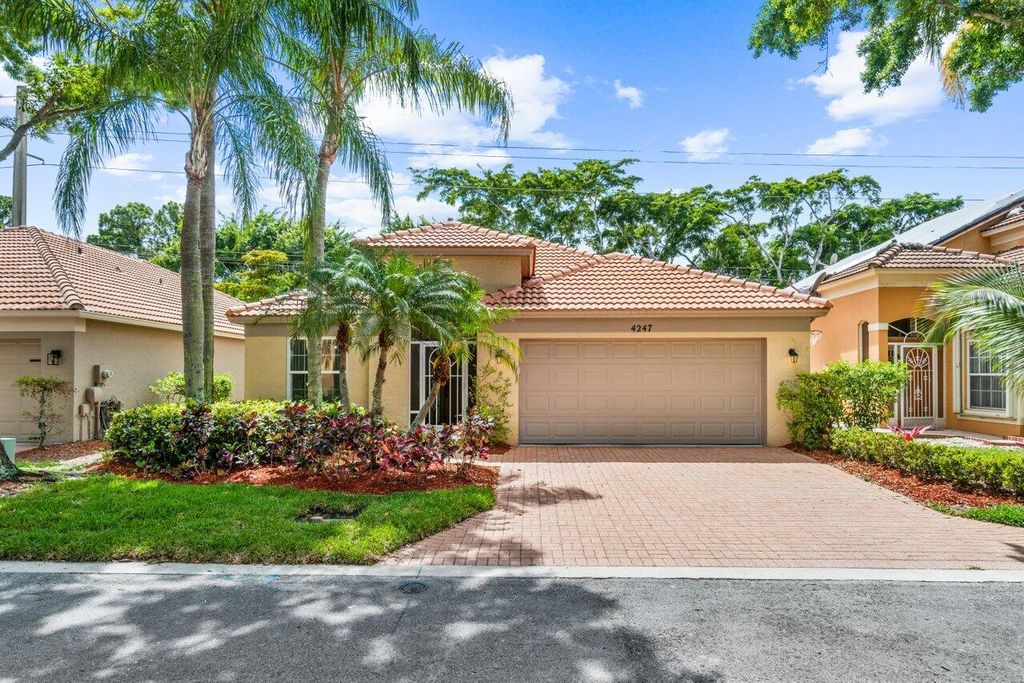Photo of 4247 Delmora Court, Palm Beach Gardens, FL 33418 (MLS # R10797324)