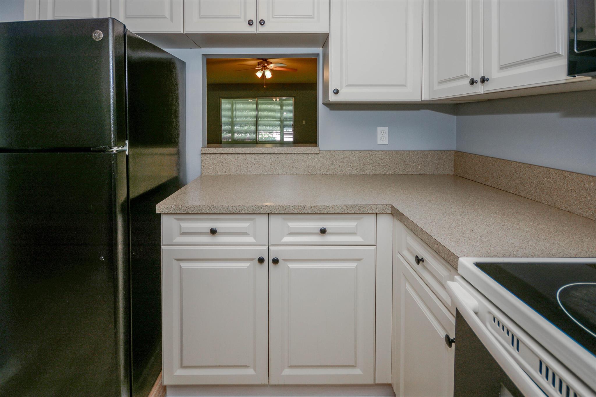 2950 SE Ocean Boulevard 1-7