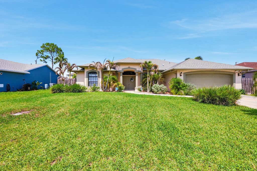 Photo of 3881 SW Janiga Street, Port Saint Lucie, FL 34953 (MLS # B26046219)