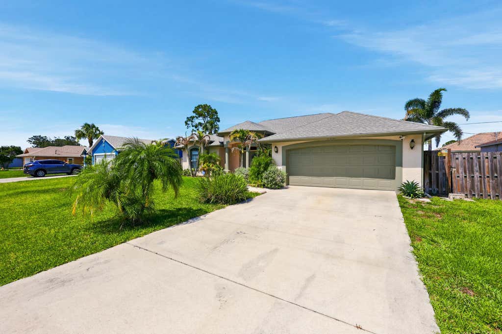 Photo of 3881 SW Janiga Street, Port Saint Lucie, FL 34953 (MLS # B26046219)