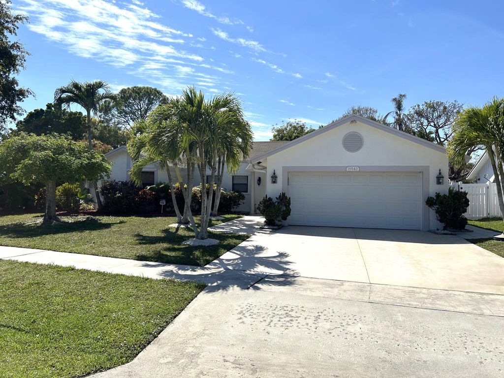 Photo of 19143 Fairlawn Way, Boca Raton, FL 33434 (MLS # B26008998)