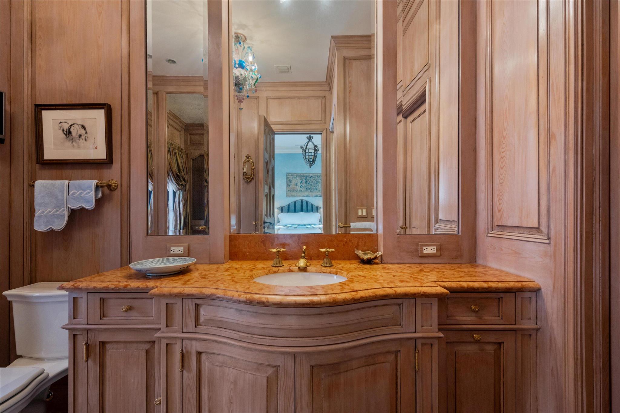 LONGWOOD GREEN - Residential