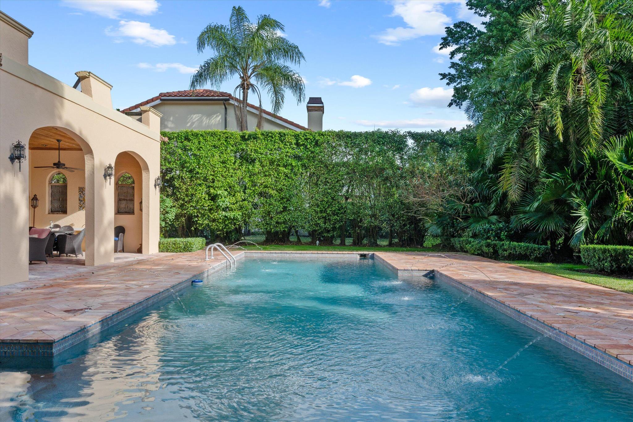 LONGWOOD GREEN - Residential