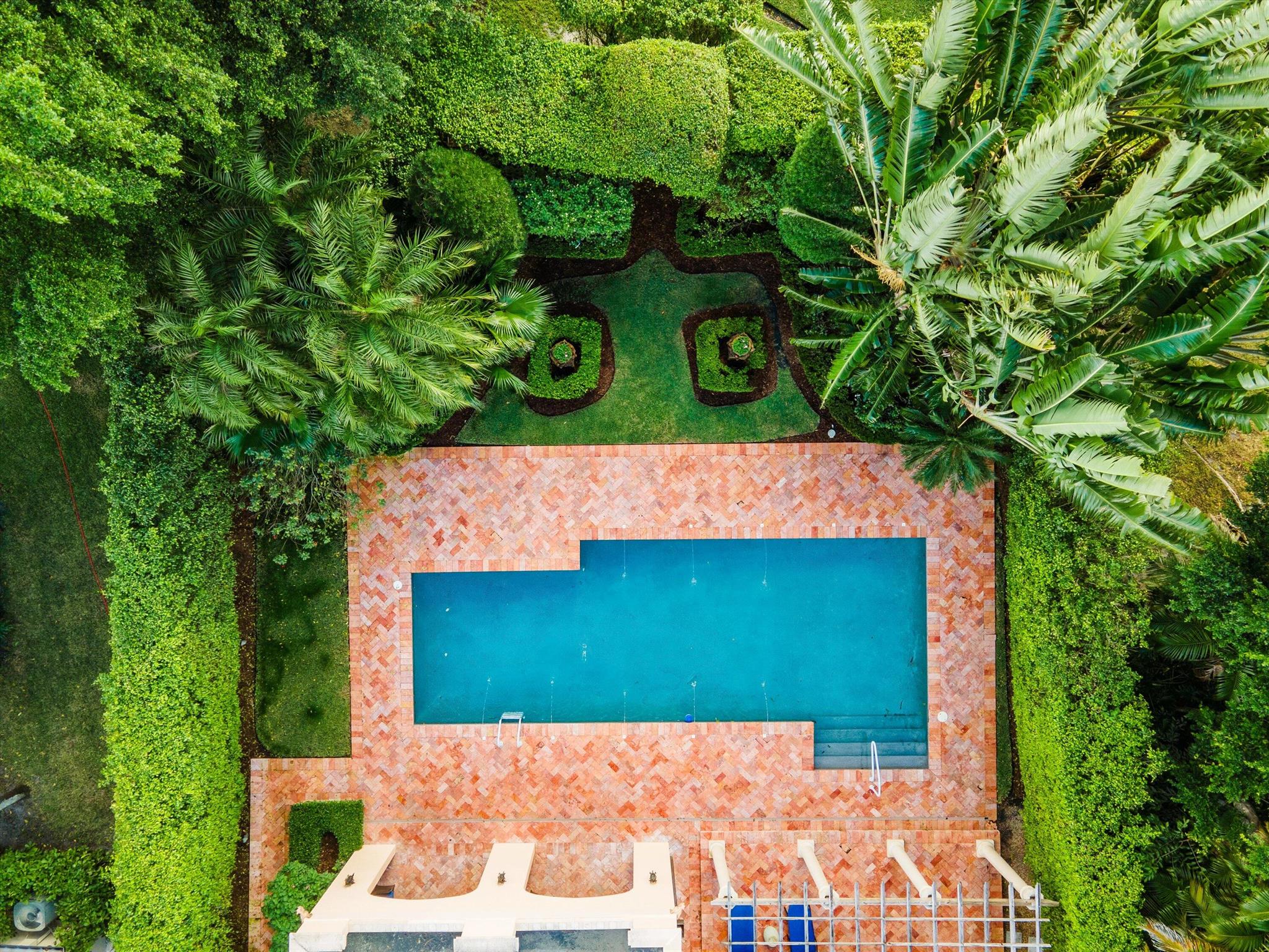 LONGWOOD GREEN - Residential