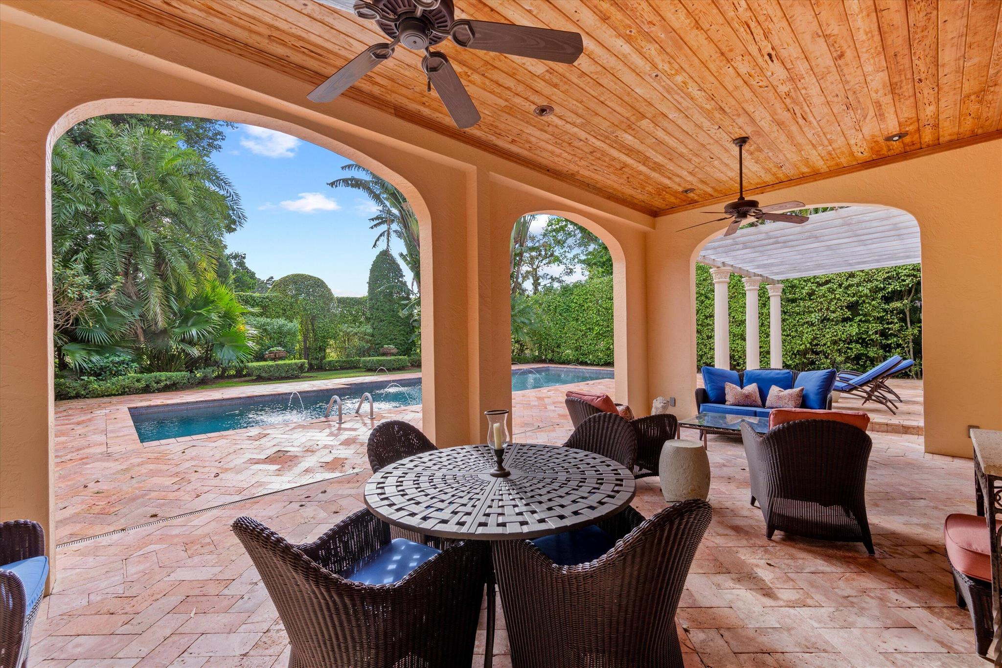 LONGWOOD GREEN - Residential