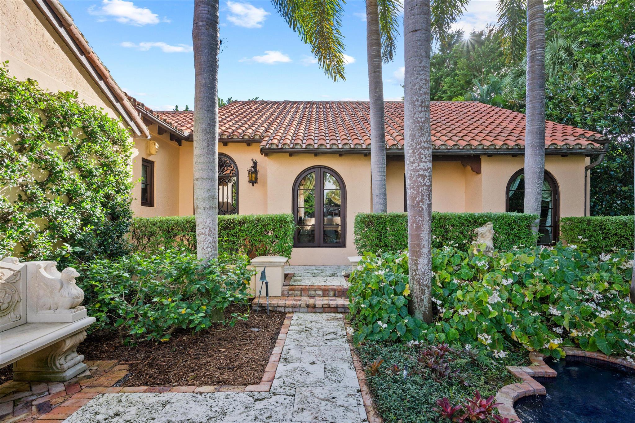 LONGWOOD GREEN - Residential