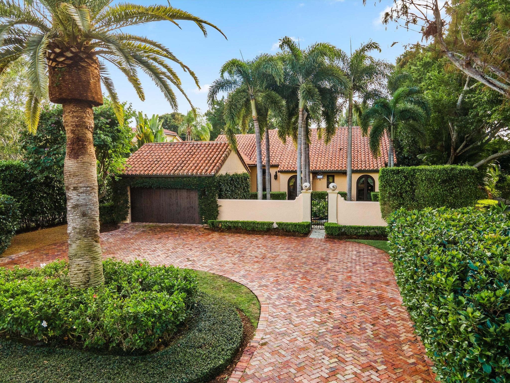 LONGWOOD GREEN - Residential