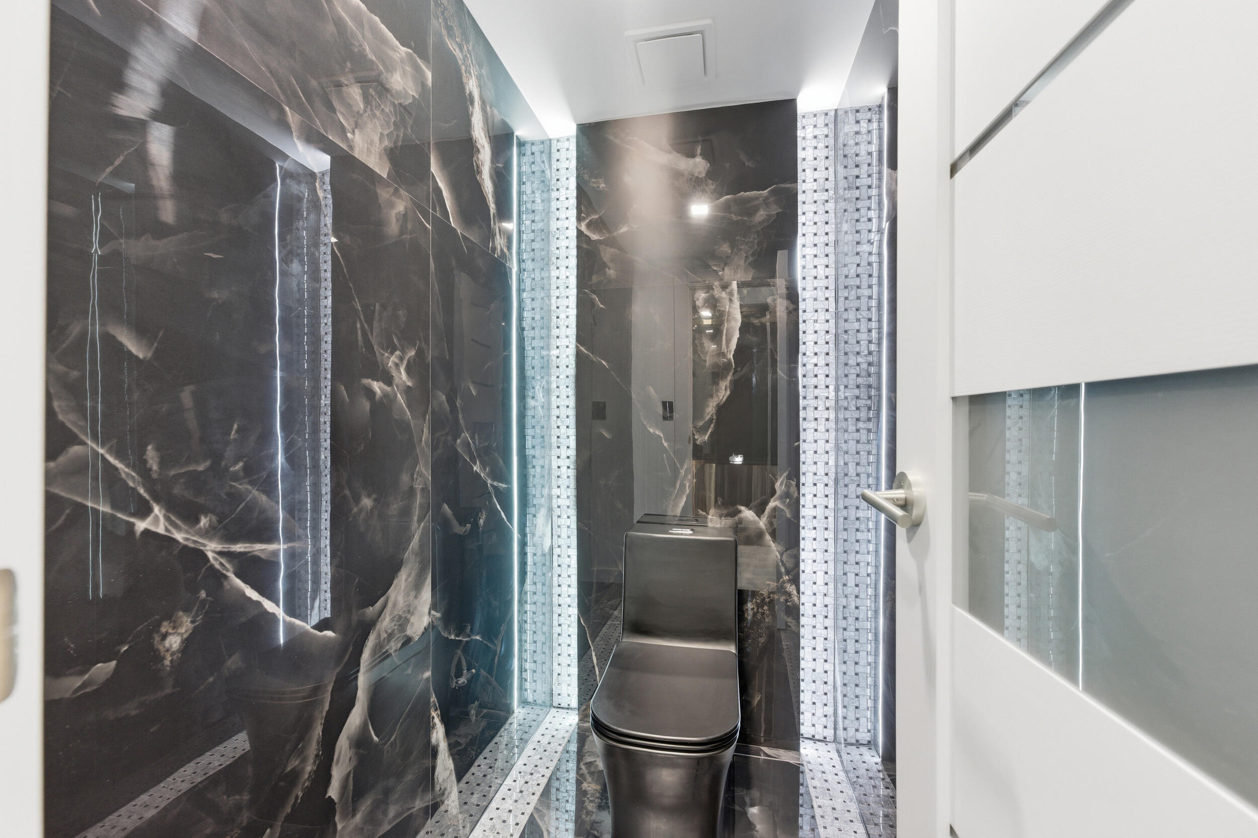 THE WAVERLY - Residential