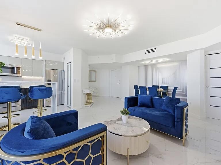 THE WAVERLY - Residential