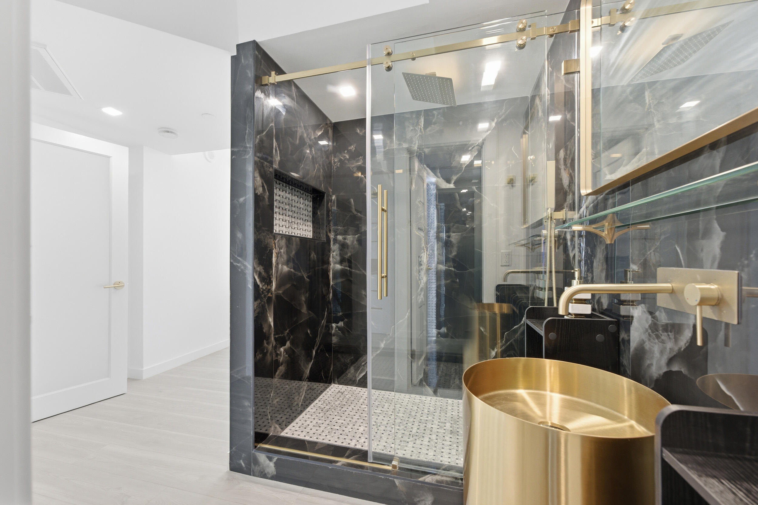 THE WAVERLY - Residential