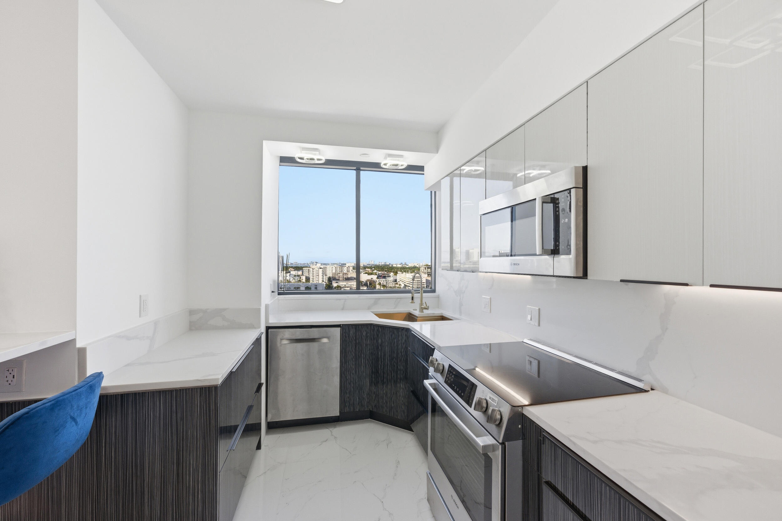 THE WAVERLY - Residential