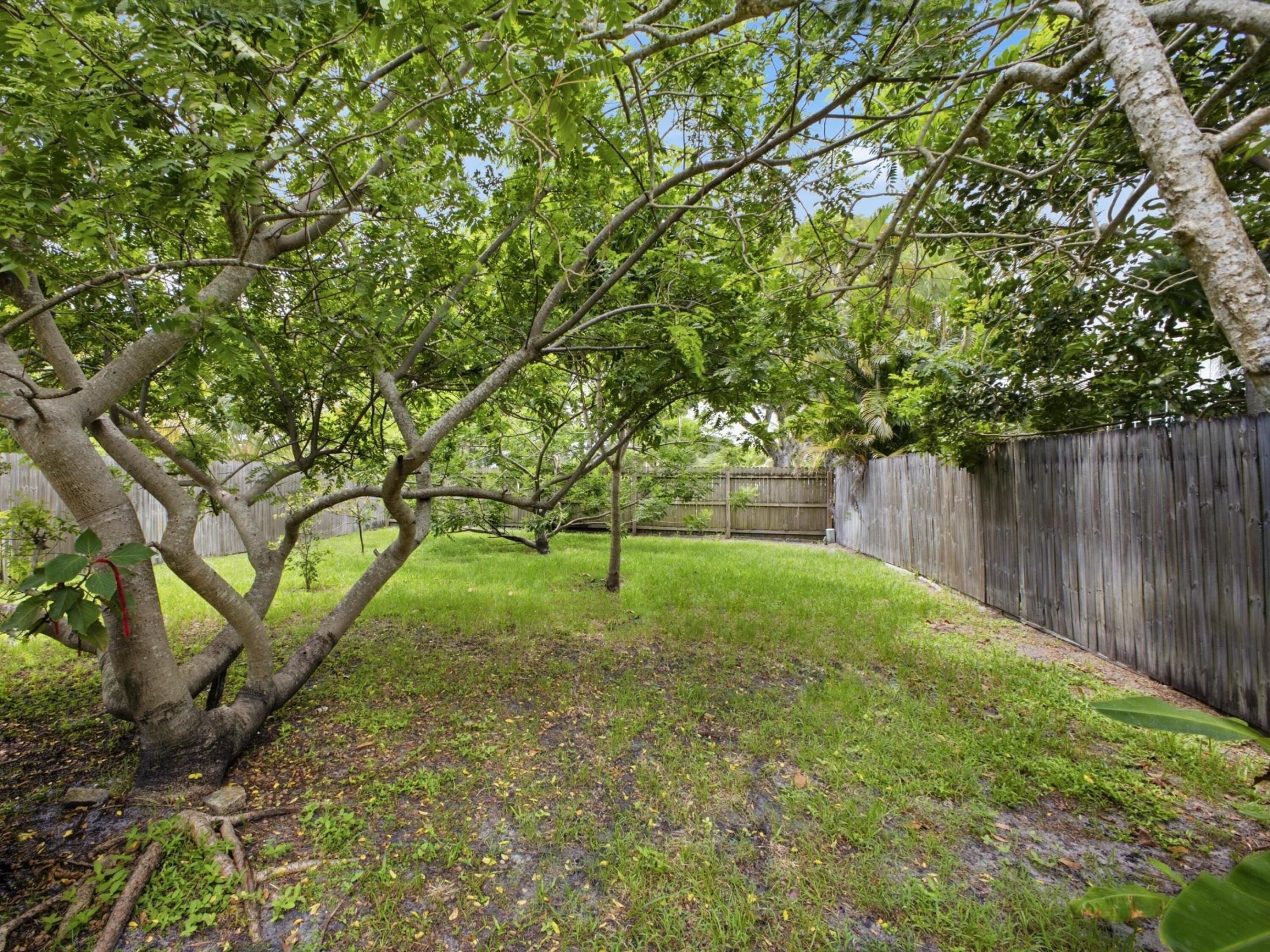 5088 NW 5TH Street