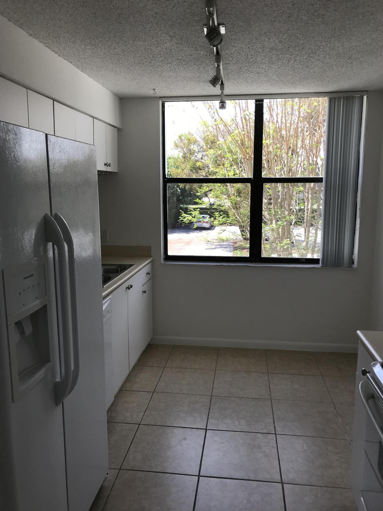 Lakeside of Delray - Residential Lease