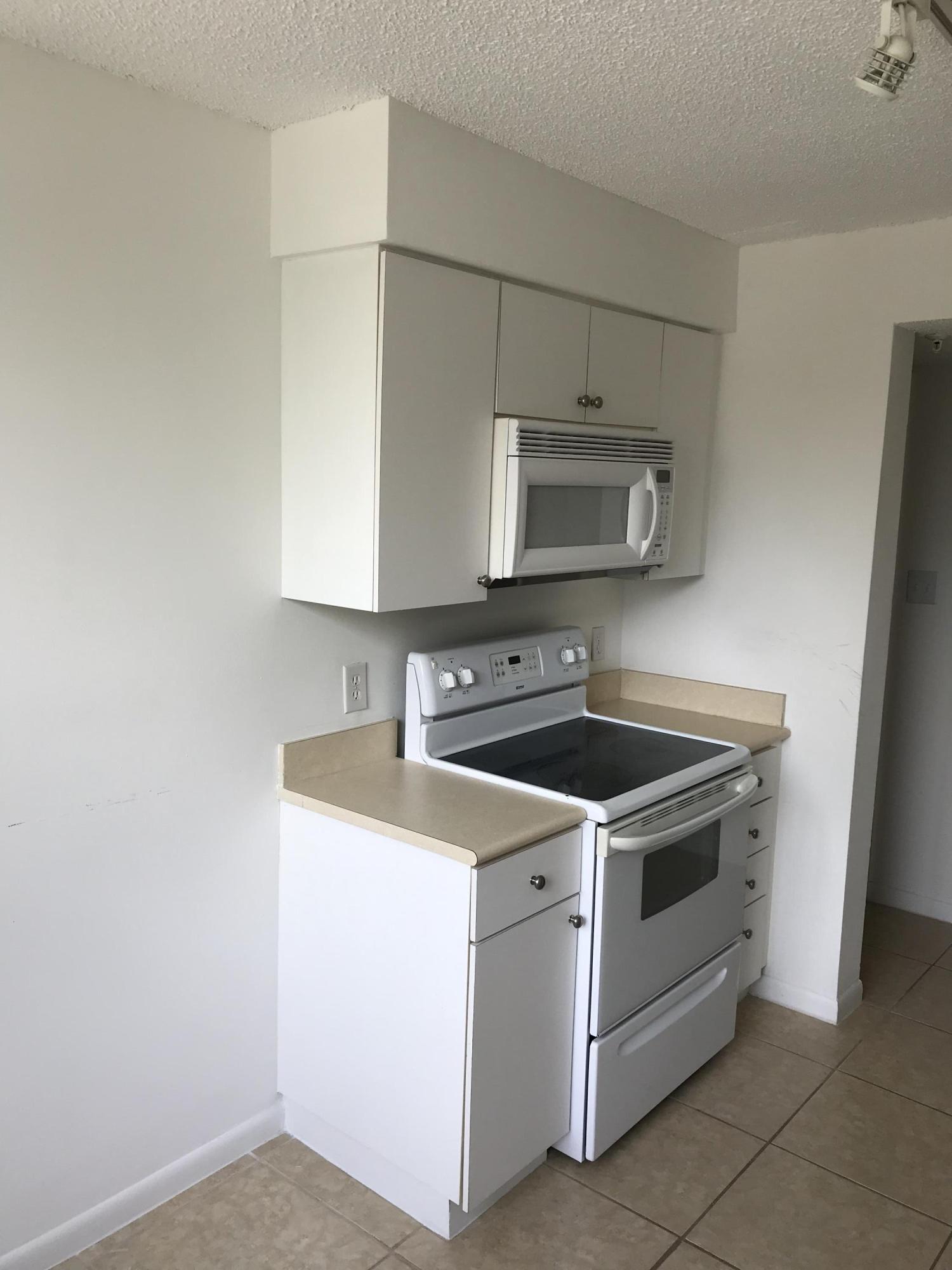 Lakeside of Delray - Residential Lease