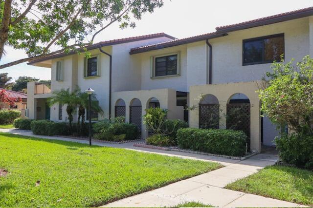 PRICE REDUCED!! Discover this charming 2-bedroom, 2.5-bathroom townhouse-style home located in the fabulous Boca Lago community! The home boasts modern features, including stainless steel appliances, an in-unit washer and dryer, and an inviting layout that truly feels like home.Situated in an all-age, pet-friendly community with a sparkling pool, this property offers the perfect blend of comfort and convenience. Enjoy added security with a manned gate from 4 PM to 12 AM daily. Plus, there's no mandatory membership to join the Boca Lago Country Club.Conveniently located close to top-rated schools, major highways, Town Center Mall, and fantastic dining options. Don't miss this opportunity for prime Boca living!
