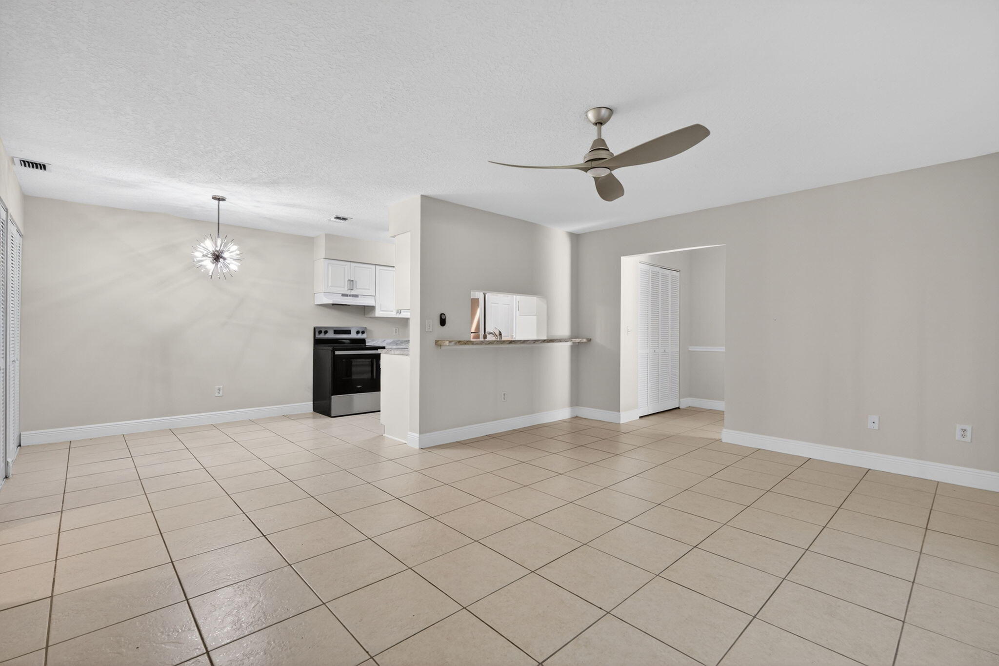 CINNAMON TREE - Residential