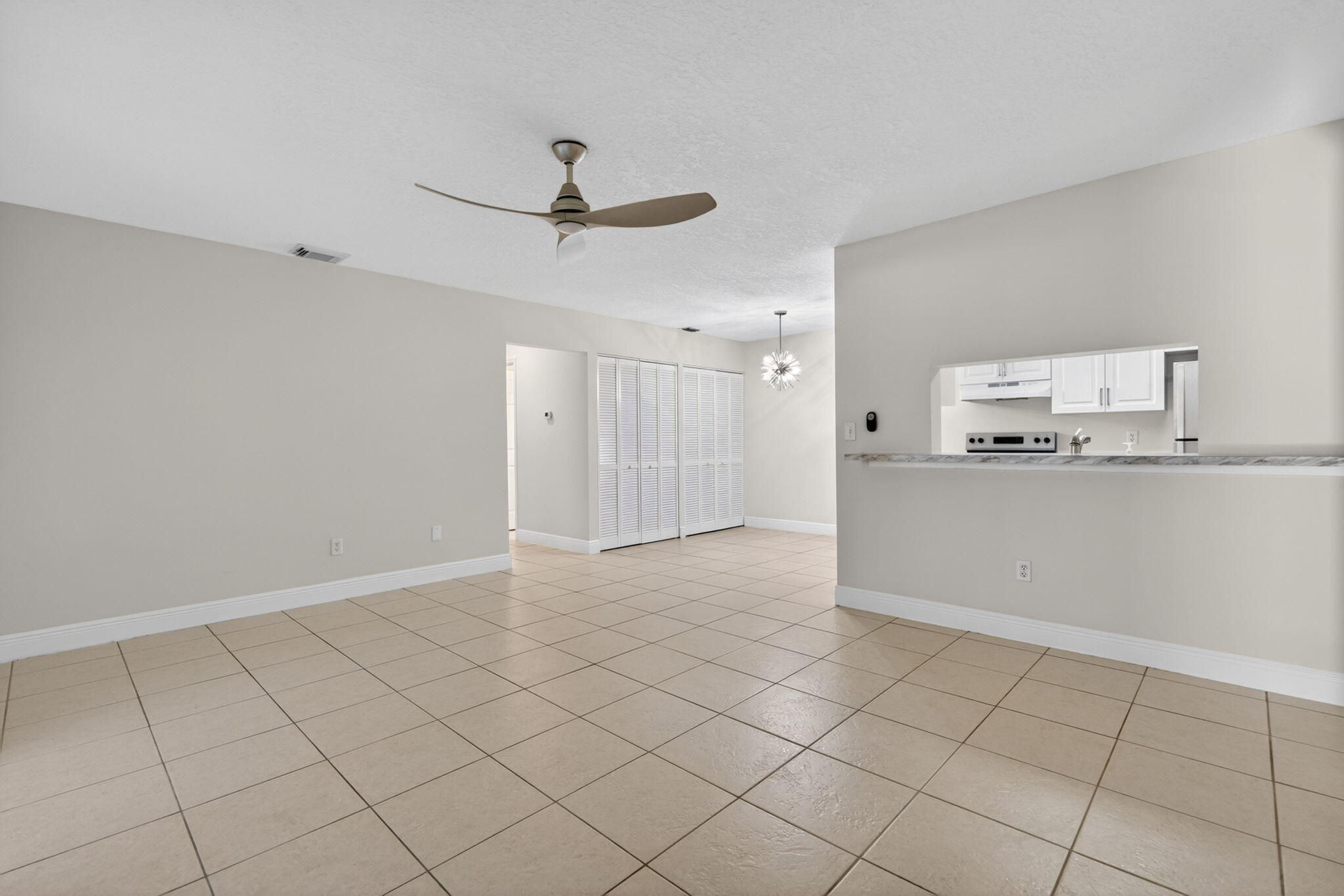 CINNAMON TREE - Residential
