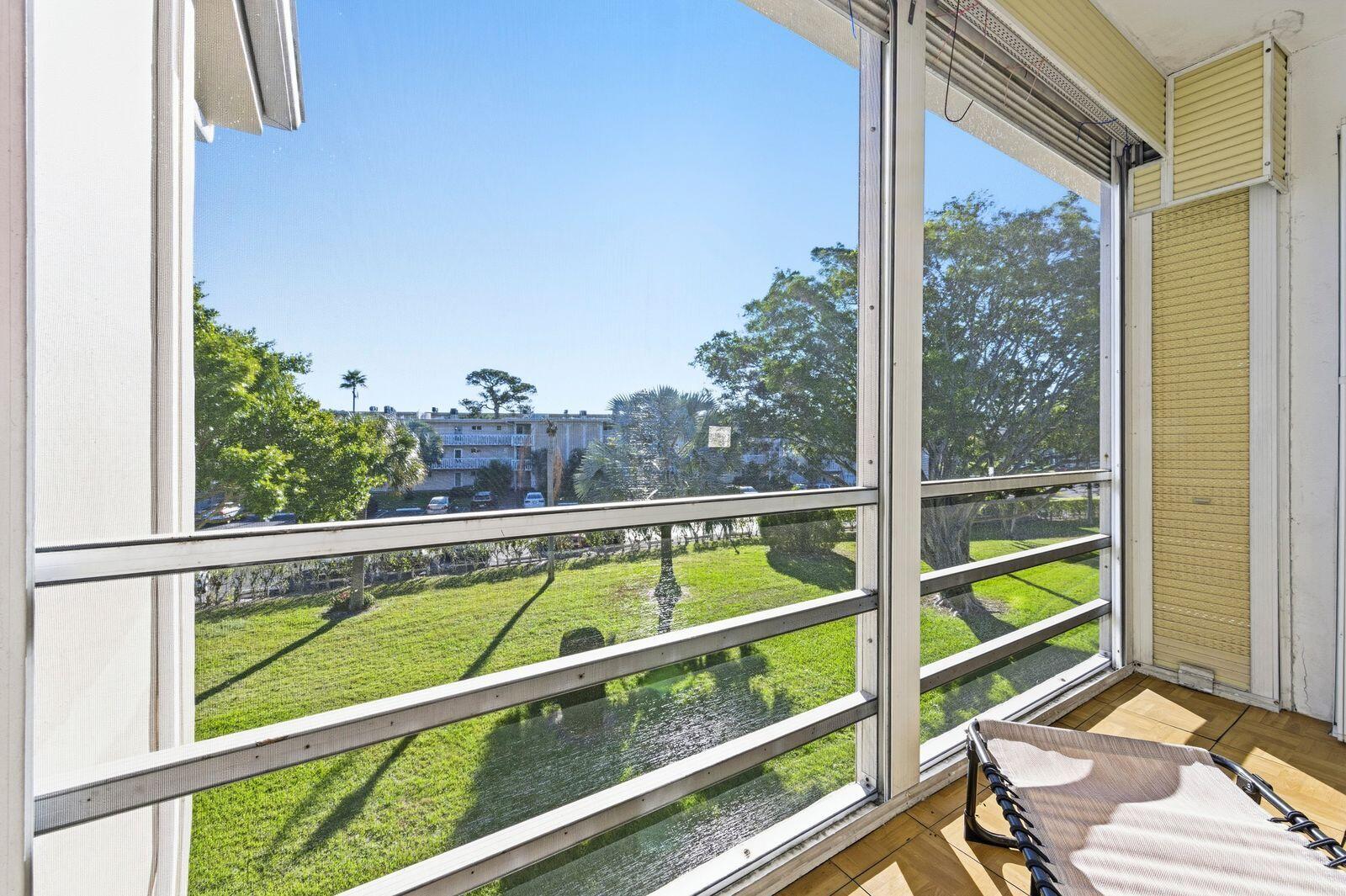 LAKE CLARKE GARDENS CONDO 3 - Residential