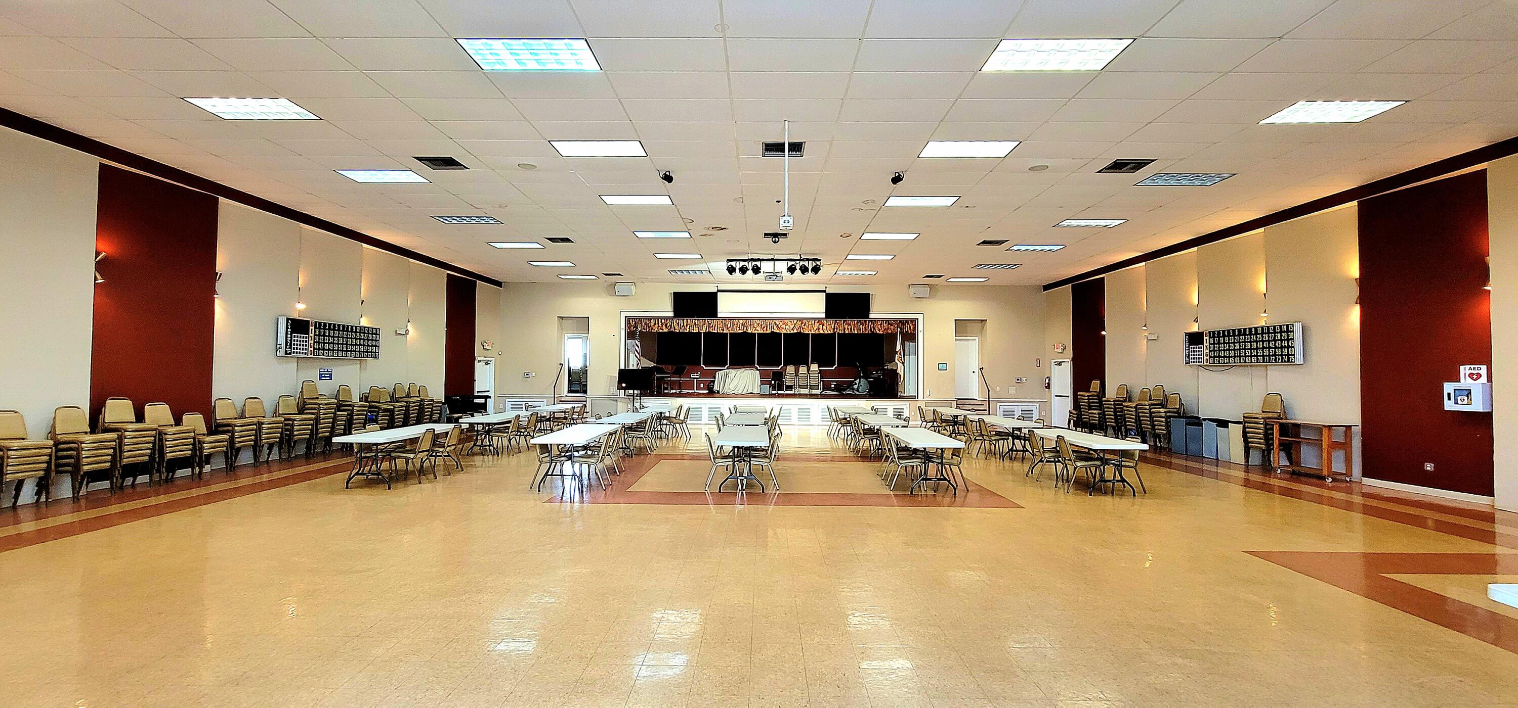 LAKE CLARKE GARDENS CONDO 3 - Residential