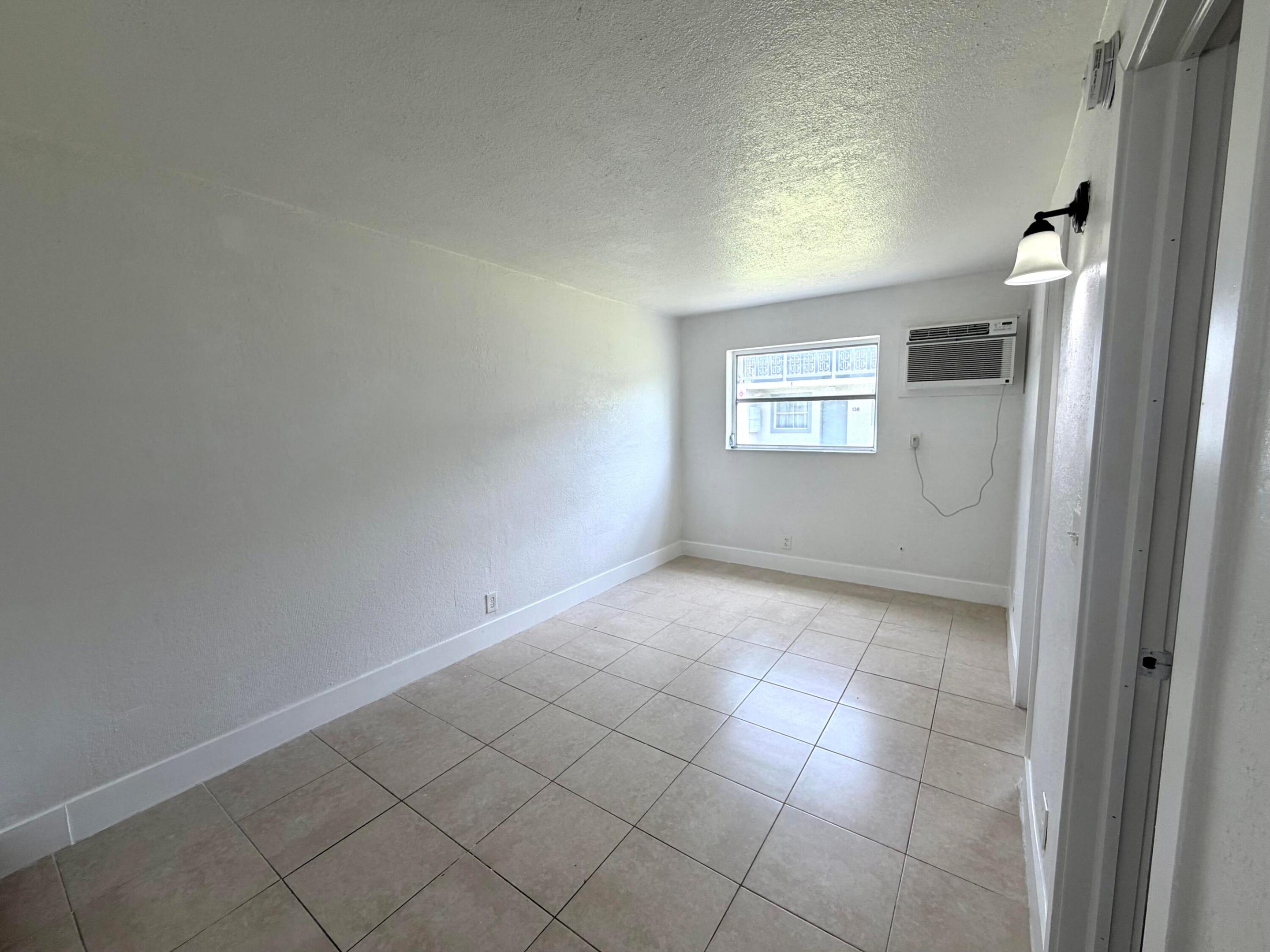 Mandalay - Residential Lease