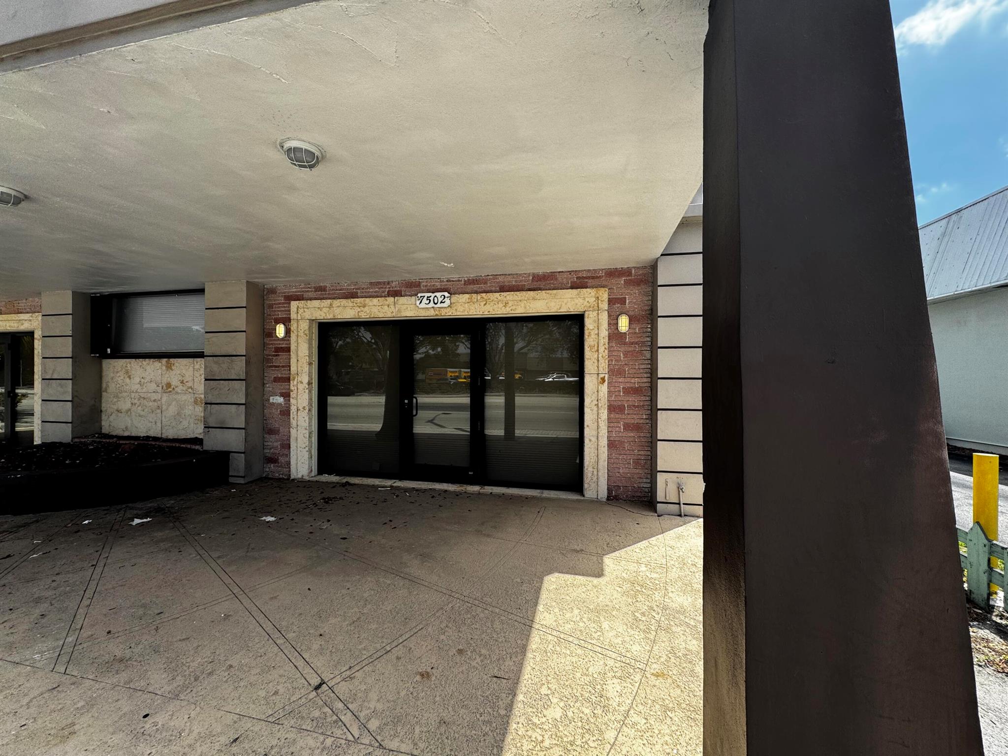 HOMEWOOD 1ST ADD - Commercial Lease