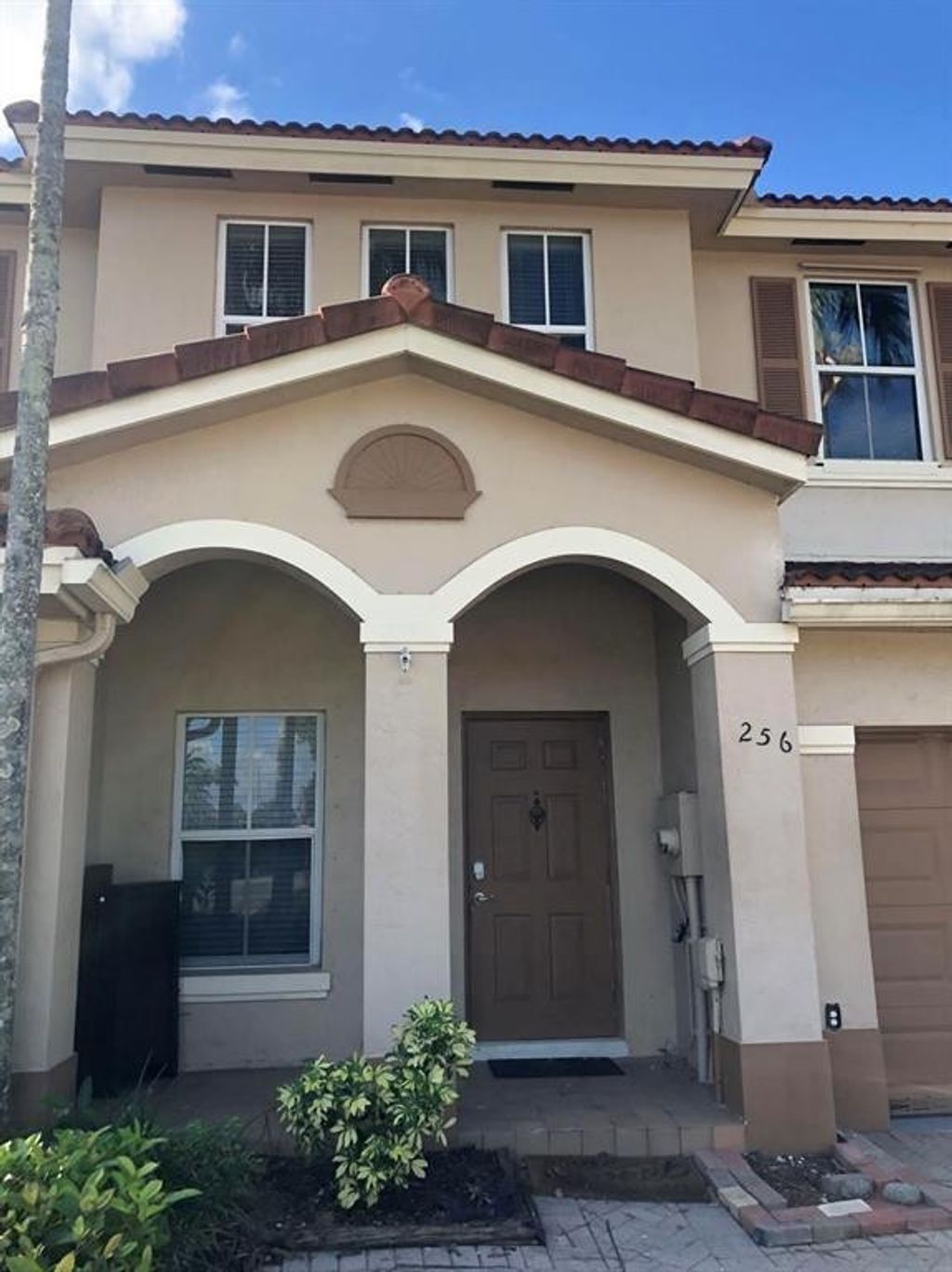 Photo of 256 Riverwalk Circle, Sunrise, FL 33326 (MLS # F10536645)