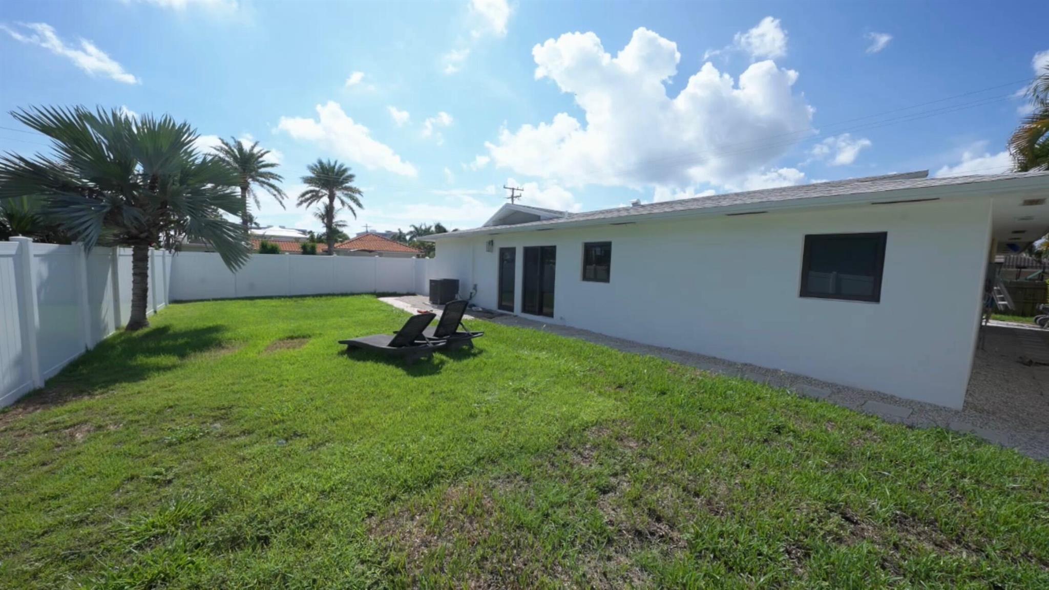 BEACHWAY ESTATES - Residential Lease