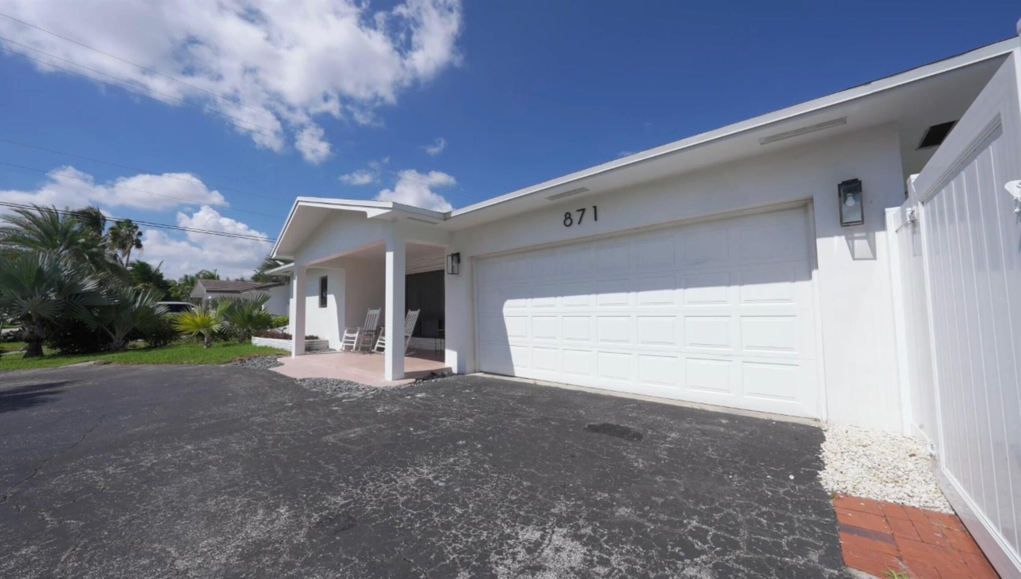 BEACHWAY ESTATES - Residential Lease