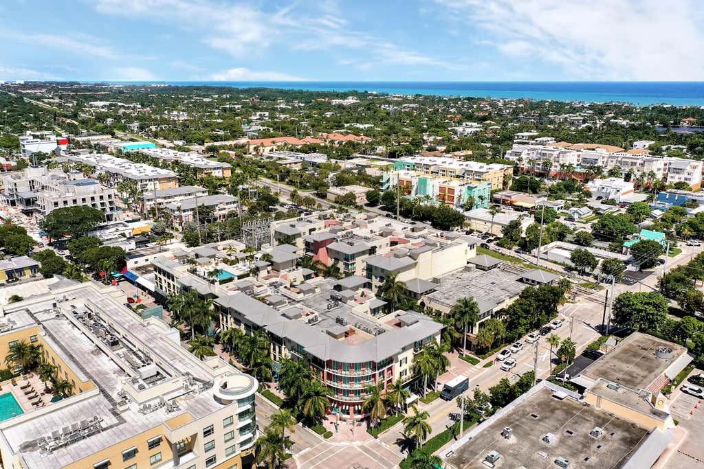 Photo of 235 NE 1st Street #413, Delray Beach, FL 33444 (MLS # B26038539)