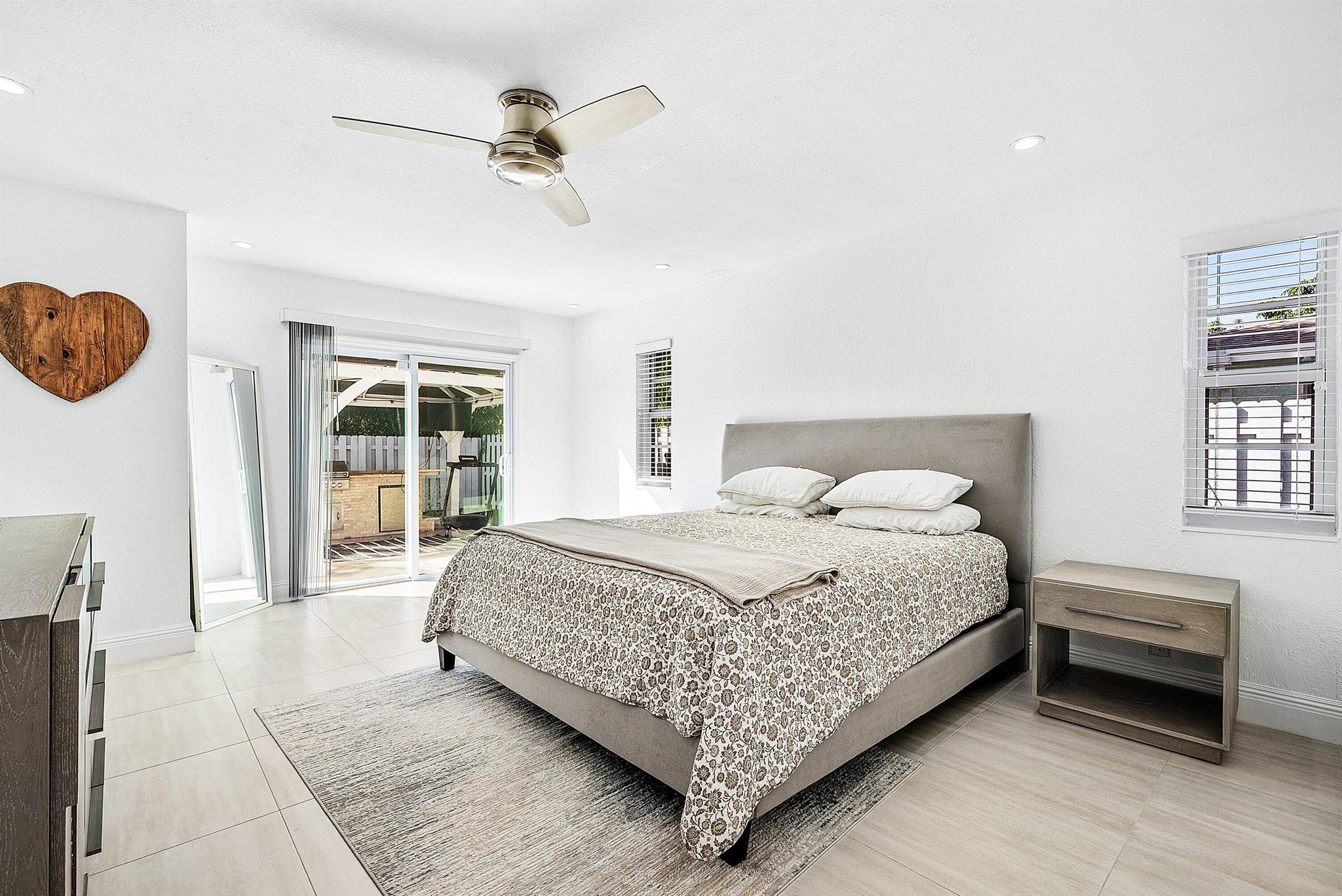 HIDDEN VALLEY SEC 2 - Residential Lease