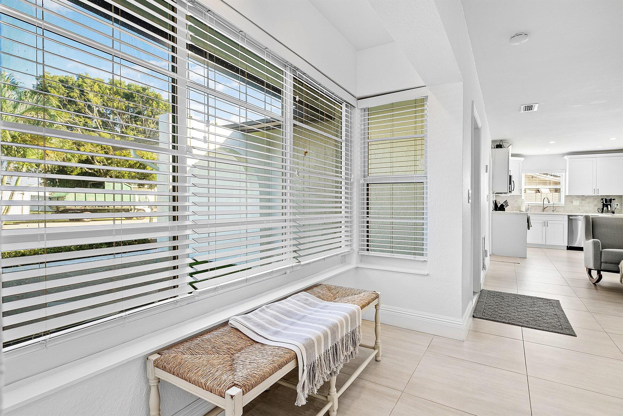 HIDDEN VALLEY SEC 2 - Residential Lease