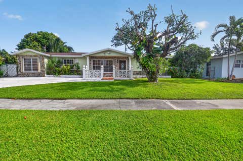 Property photo of 1826 16th Avenue N, Lake Worth Beach, FL 33460