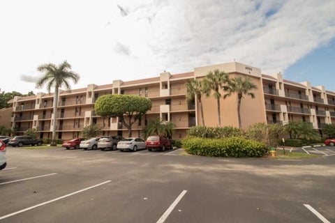 Photo of 6007 CORAL LAKE Drive #107, Margate, FL 33063 (MLS # F10484085)