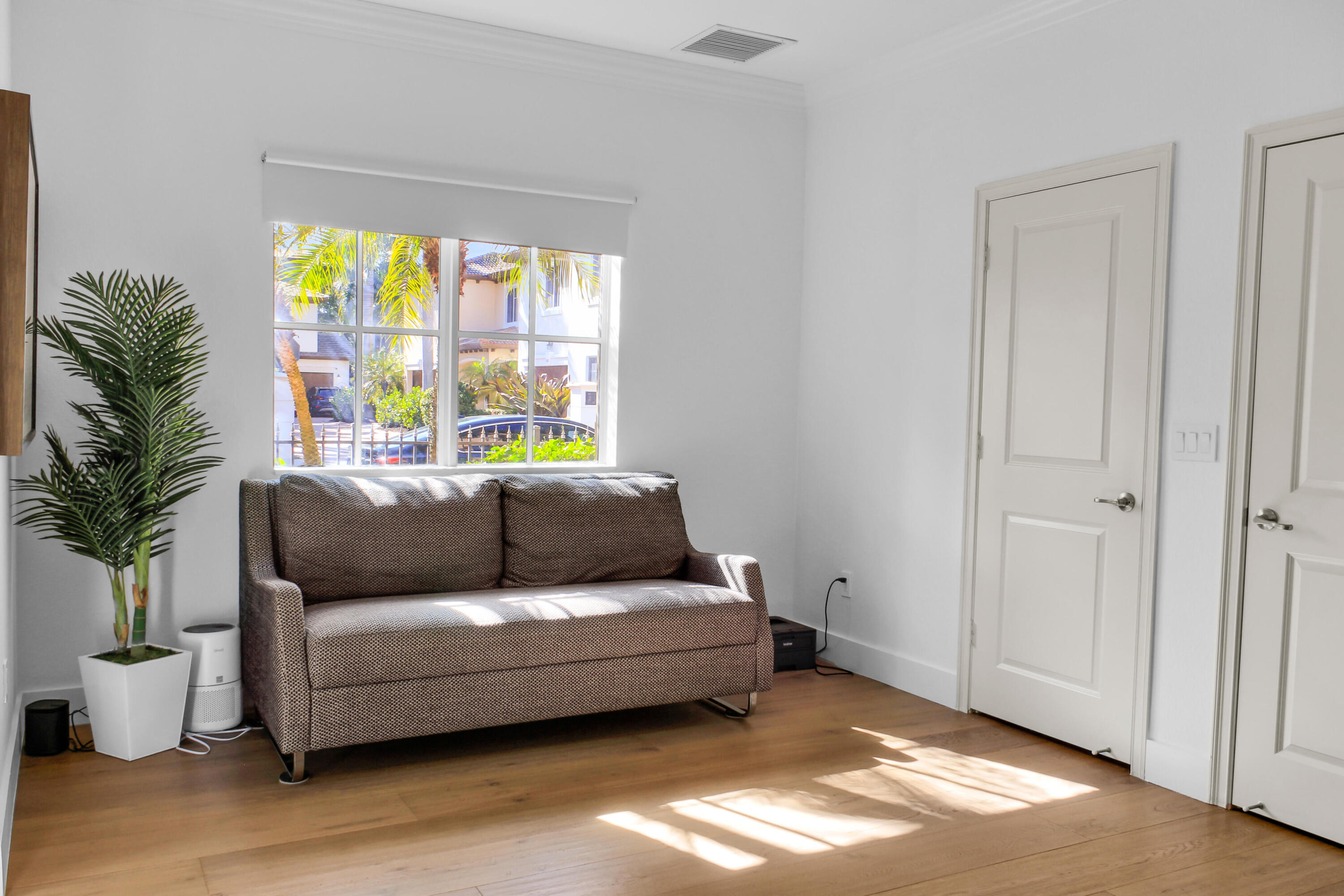 LIBRARY COMMONS - Residential