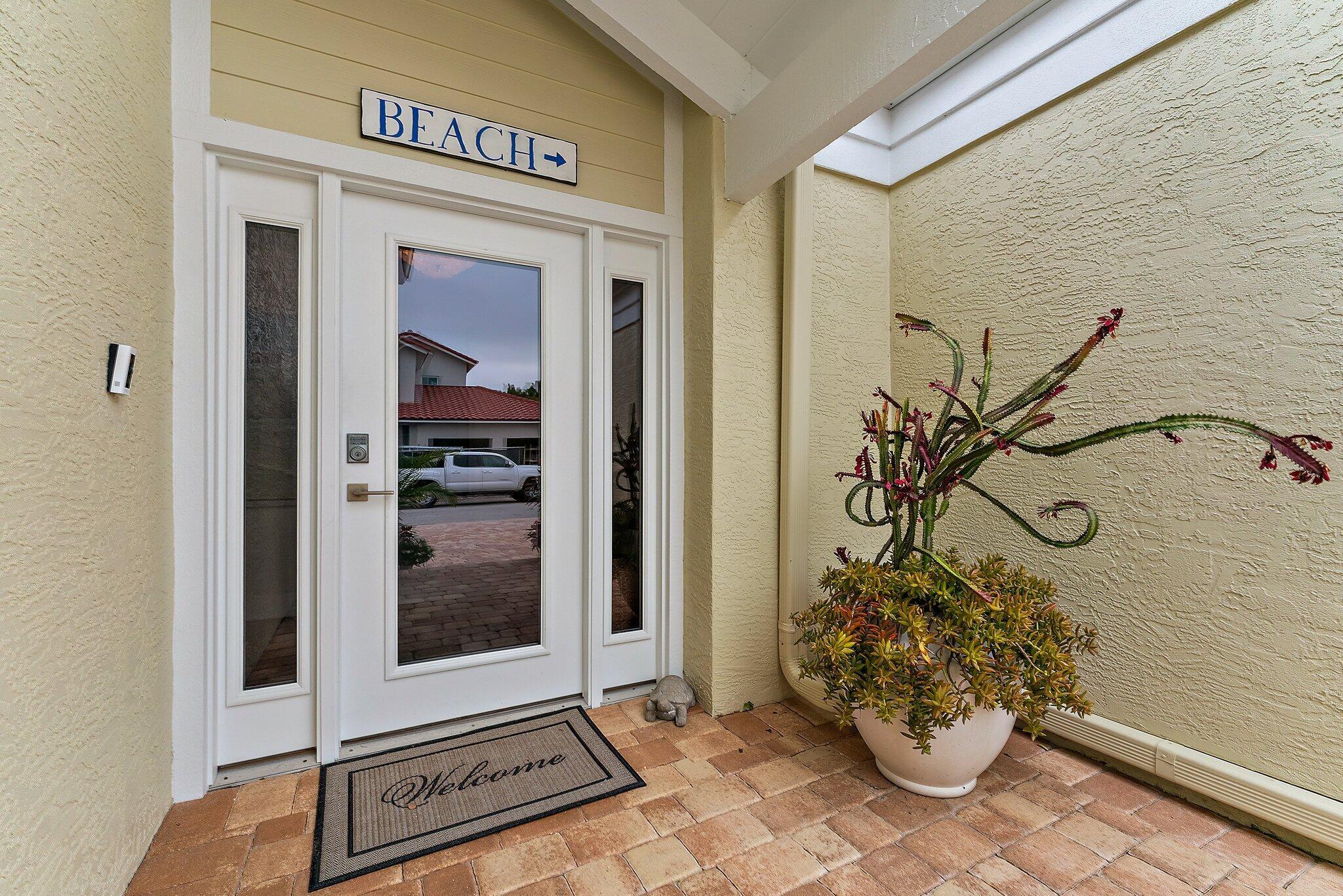 108 Tarpon Lane E