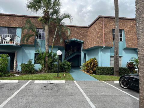 Photo of 950 S Kanner Highway #D-22, Stuart, FL 34994 (MLS # R11148650)