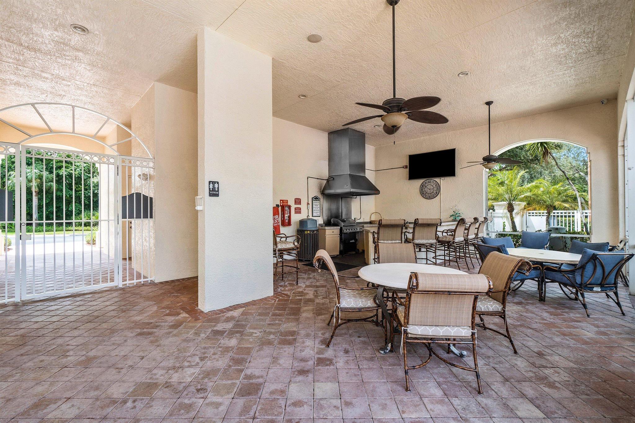 FIORE AT THE GARDENS COND - Residential