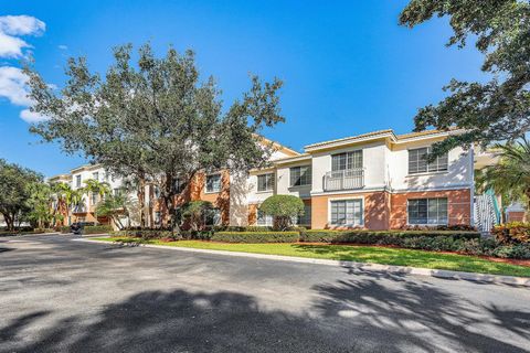 ME MYYMME FLORIDAN ASUNTONNE NOPEASTI JA PARHAALLA HINNALLA 8211 Myrtlewood Circle W Palm Beach Gardens FL 33418