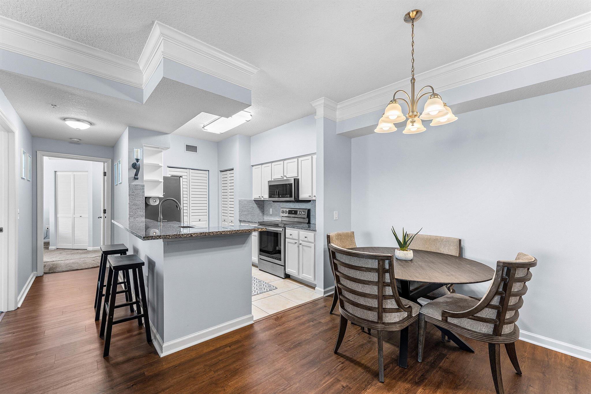 View photos, virtual tours, details... 8211 Myrtlewood Circle W