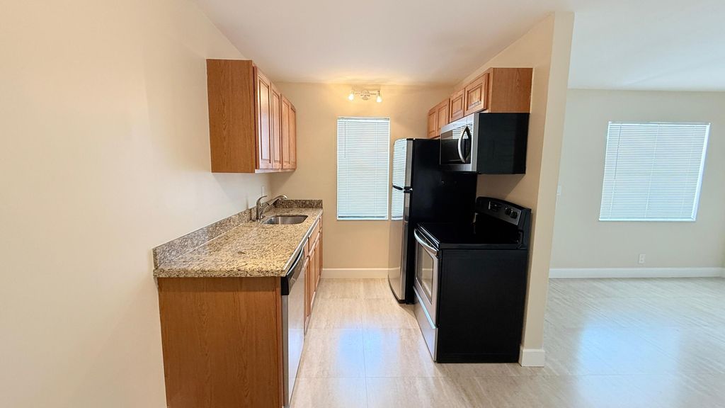 Photo of 607 NE 29th Drive #23, Wilton Manors, FL 33334 (MLS # B26018239)