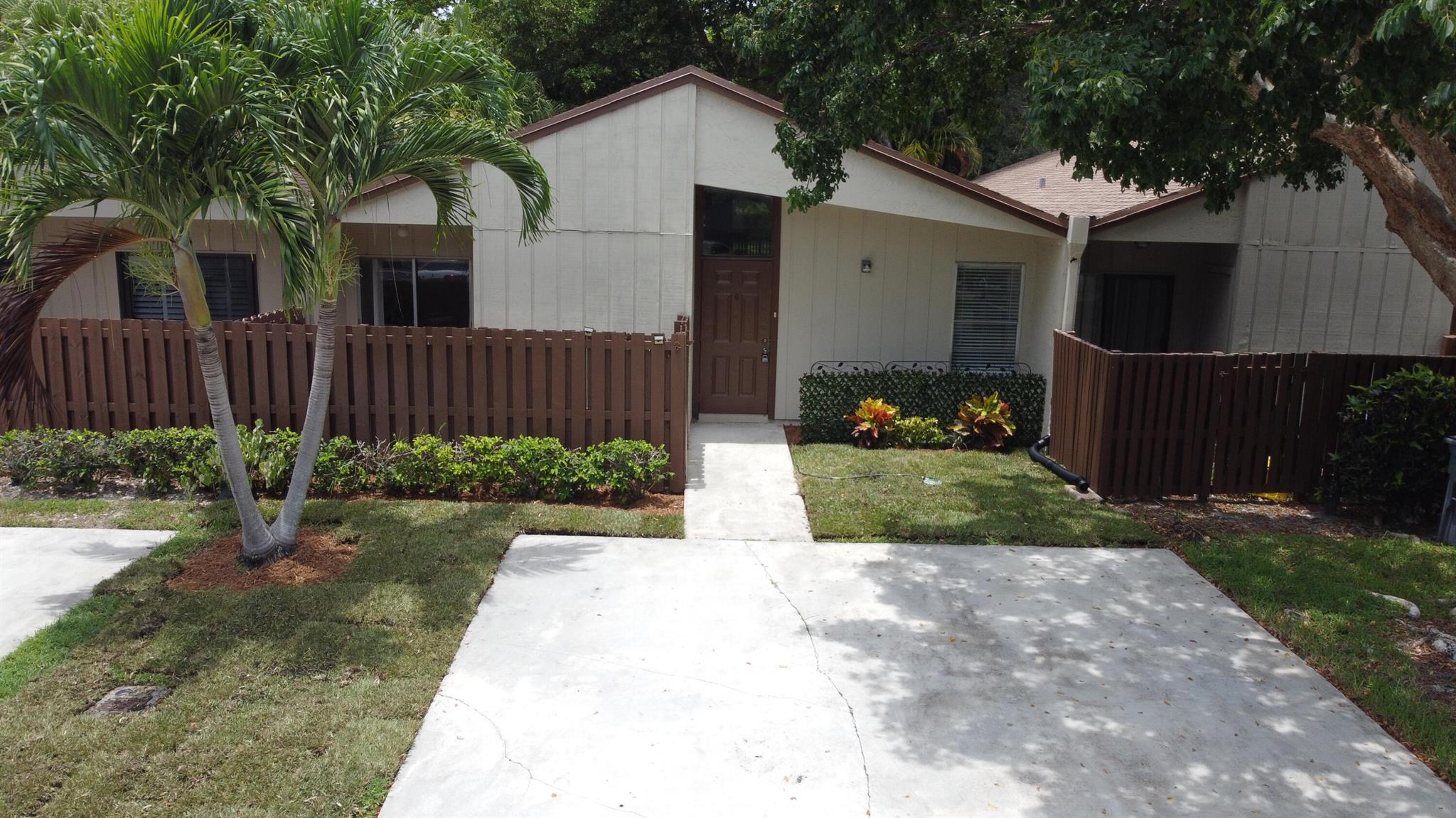 TIMBERWALK - Residential Lease