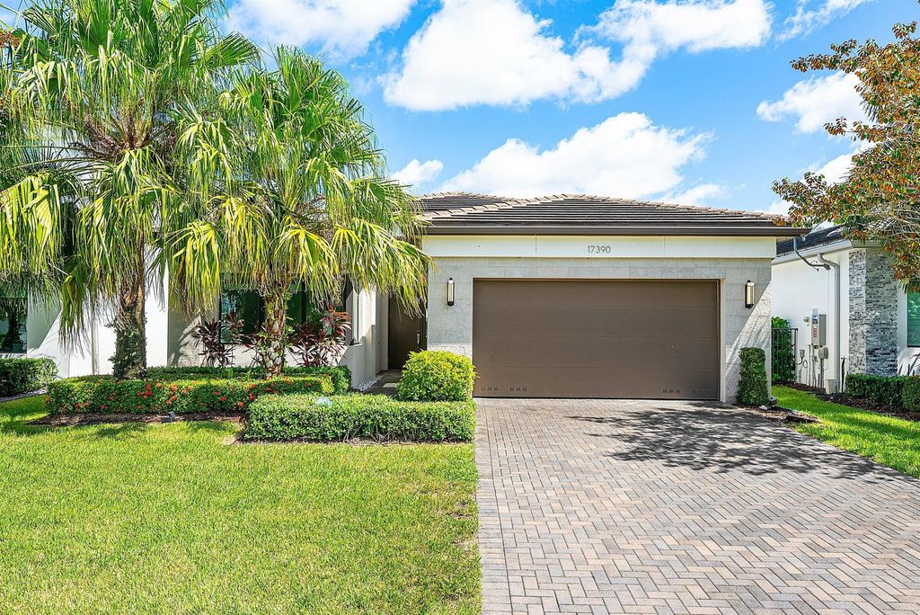 Photo of 17390 Pagoda Palms Drive, Boca Raton, FL 33496 (MLS # R11131116)