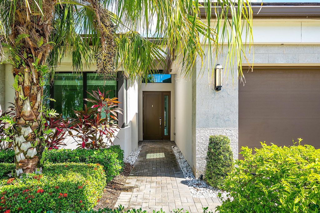 Photo of 17390 Pagoda Palms Drive, Boca Raton, FL 33496 (MLS # R11131116)