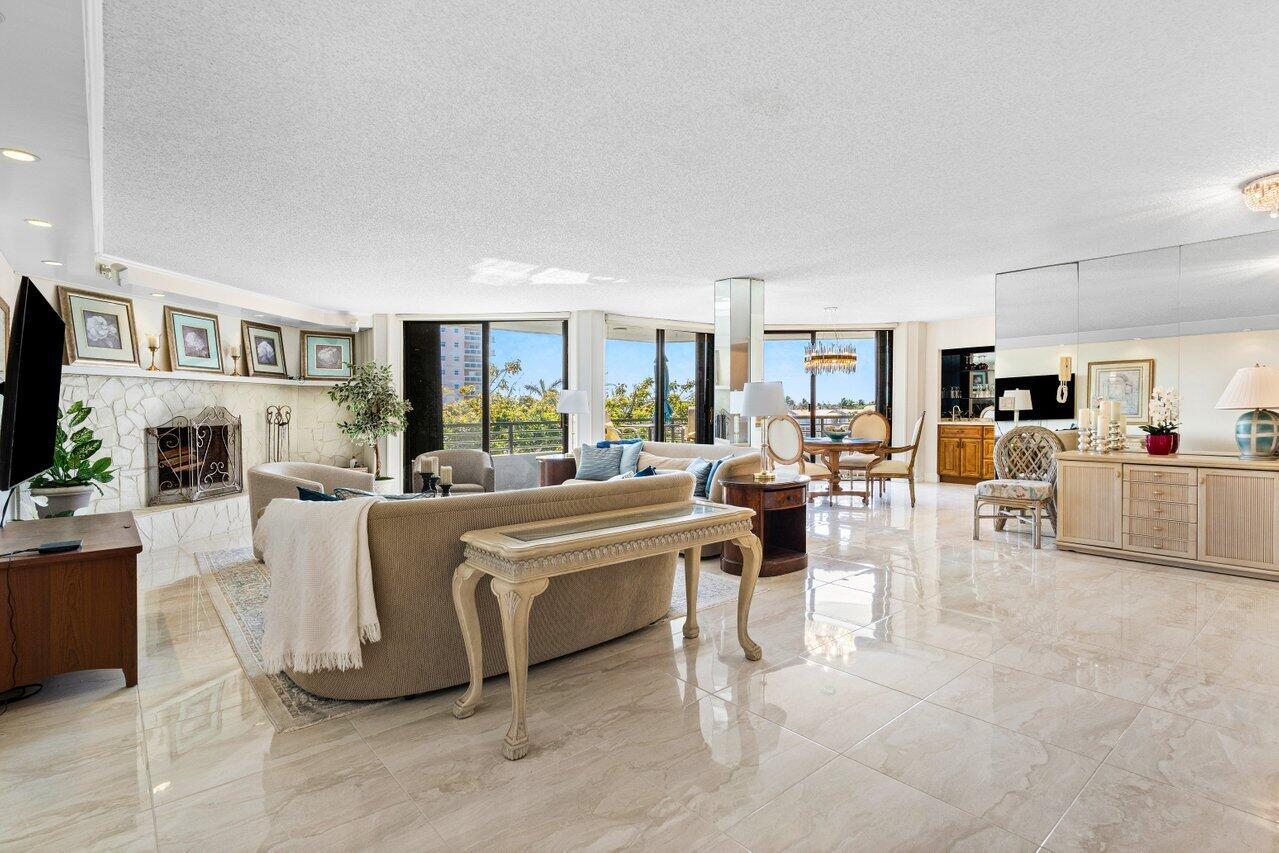 HARBORSIDE AT HILLSBORO B - Residential