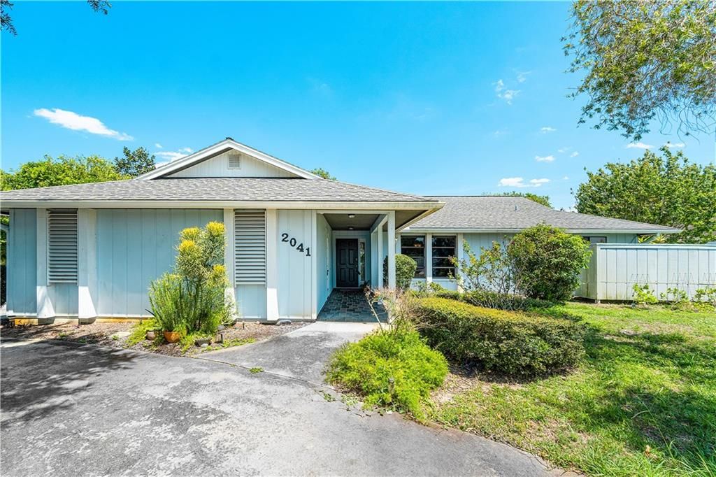 Photo of 2041 SE Floresta Dr, Port St Lucie, FL 34984 (MLS # F10379656)