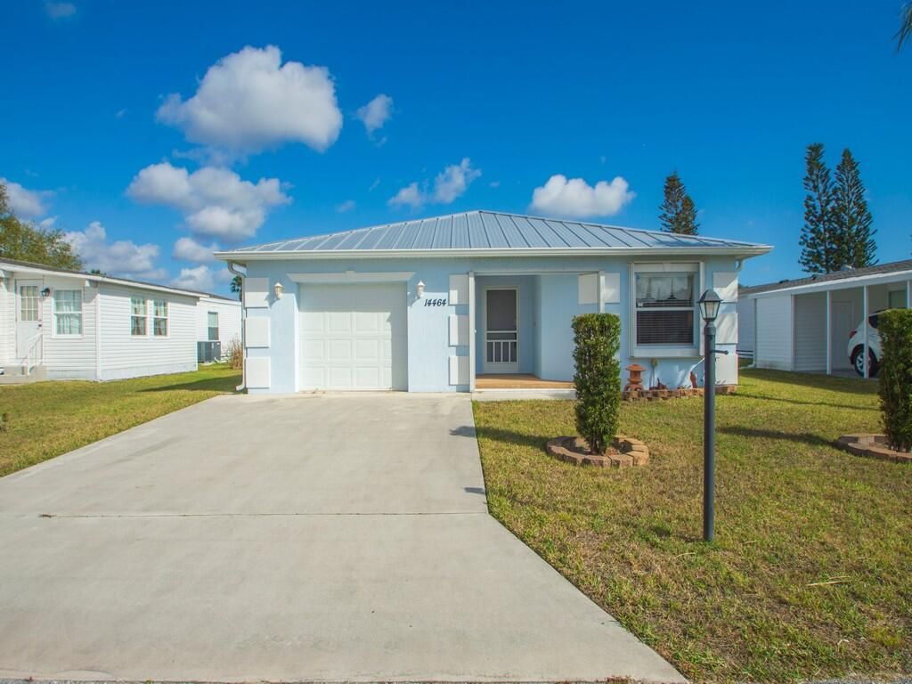 Photo of 14464 Isla Flores Avenue, Fort Pierce, FL 34951 (MLS # B26004572)