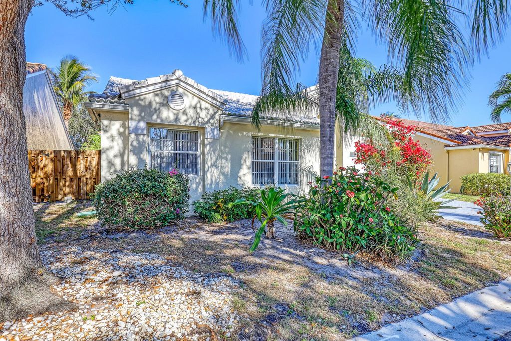 Photo of 10185 Balsa Way, Palm Beach Gardens, FL 33410 (MLS # R11043503)