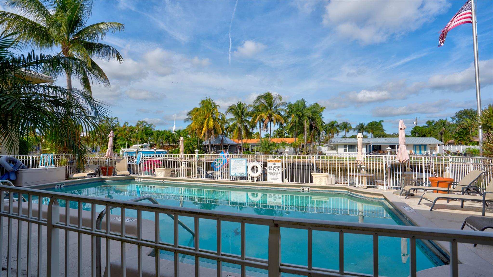 ETHON HOUSE - Residential