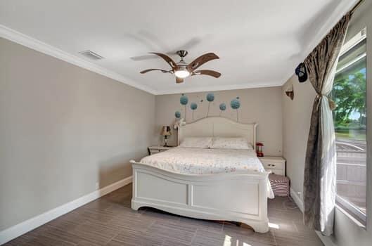 LAKE BOYNTON ESTATES 1 - Residential