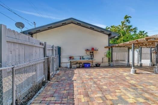 LAKE BOYNTON ESTATES 1 - Residential